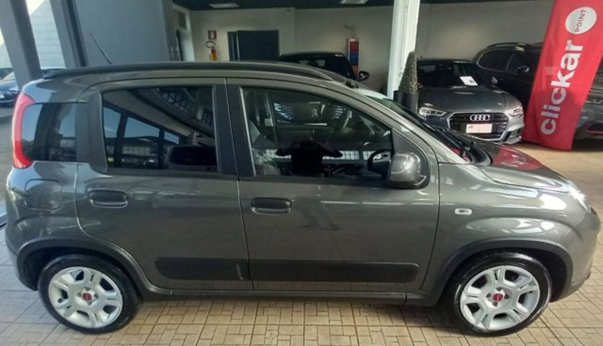 Fiat Panda 1.0 firefly hybrid s&s 70cv 5p.ti (2)