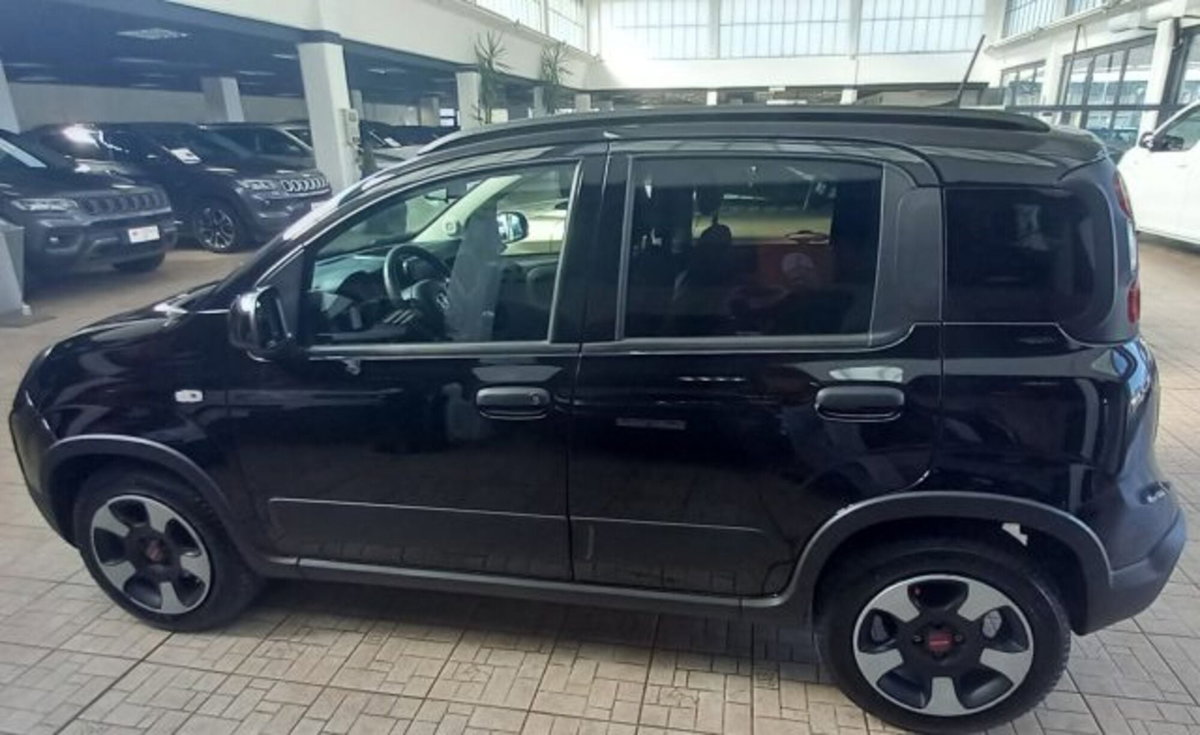Fiat Panda Cross 1.0 firefly hybrid Cross s&s 70cv 5p.ti (4)