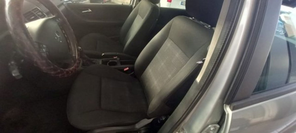 Mercedes-Benz Classe A 150 BlueEFFICIENCY (5)