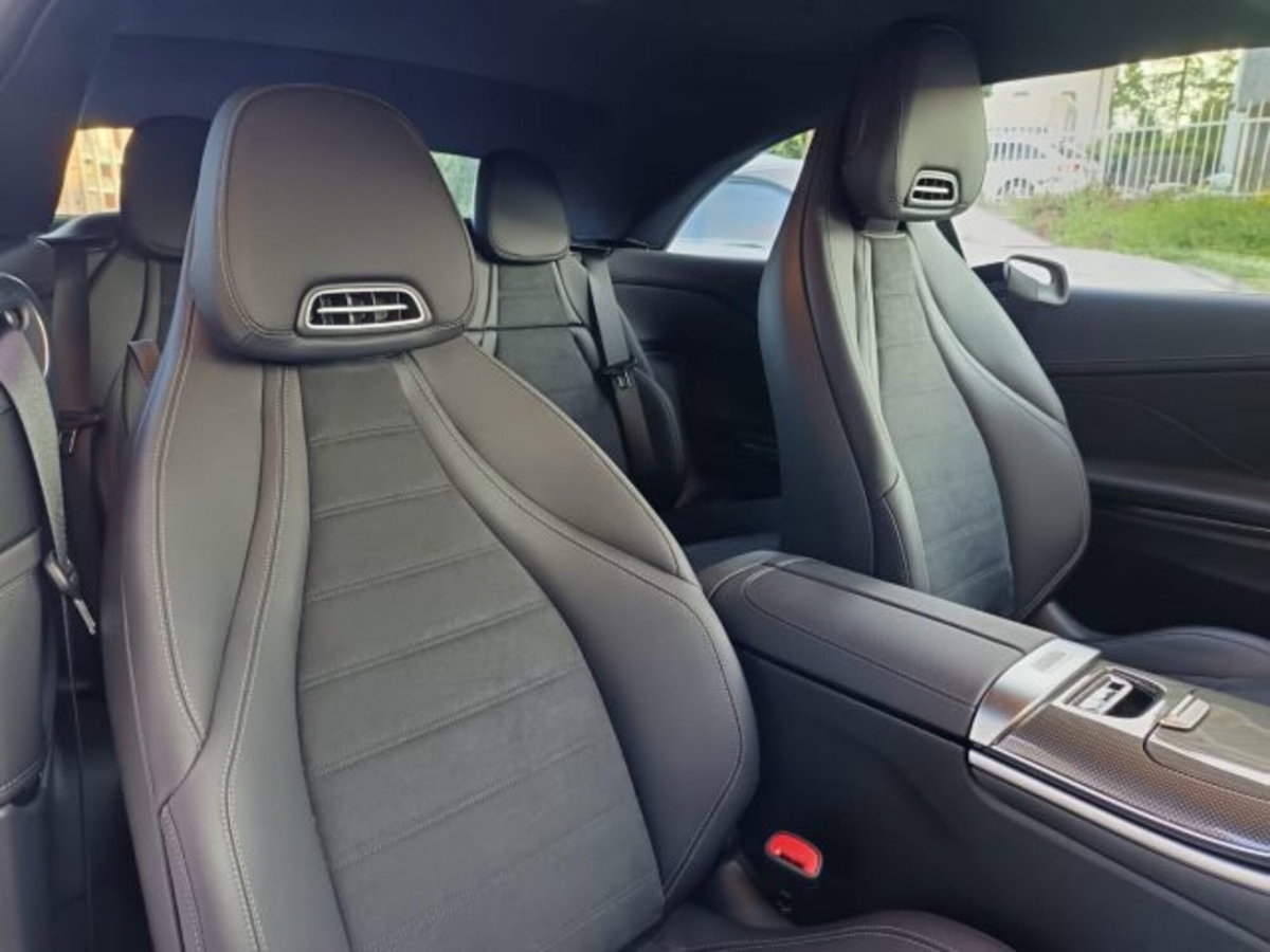 Mercedes-Benz CLE Cabrio 180 Advanced auto (10)