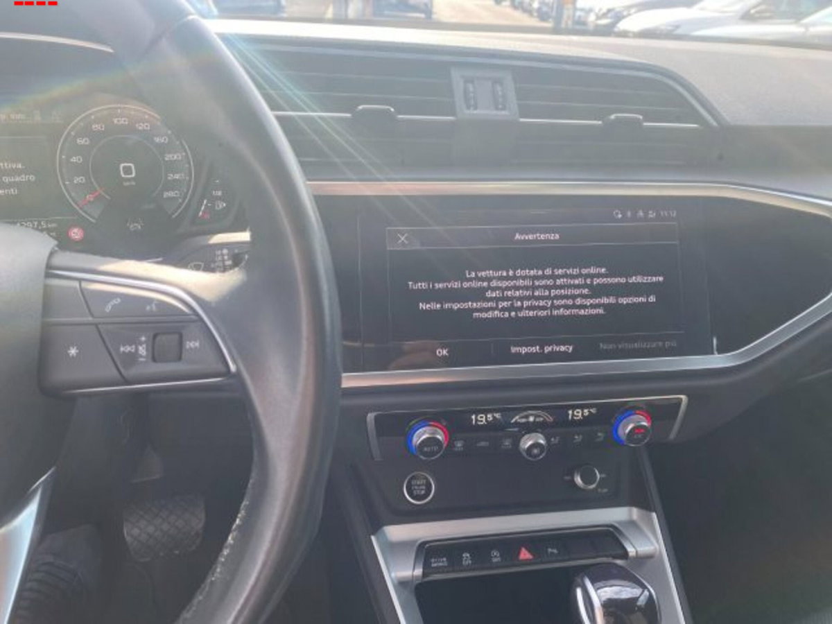 Audi Q3 Sportback 35 TDI quattro S tronic S line edition (12)