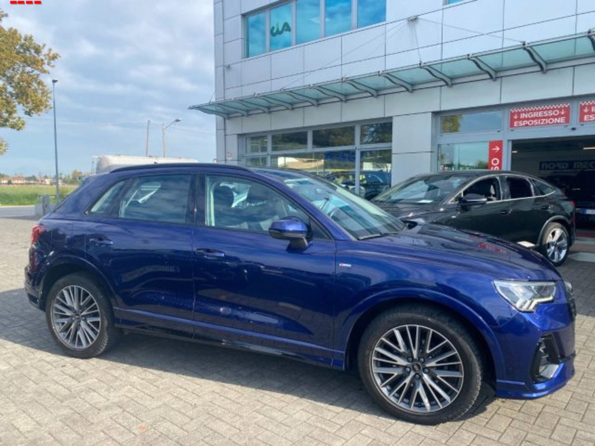 Audi Q3 Sportback 35 TDI quattro S tronic S line edition (3)