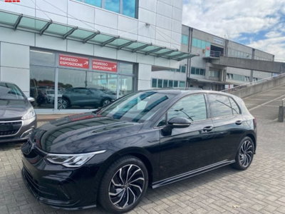 Volkswagen Golf Variant 1.5 eTSI 150 CV EVO ACT DSG R-Line usata