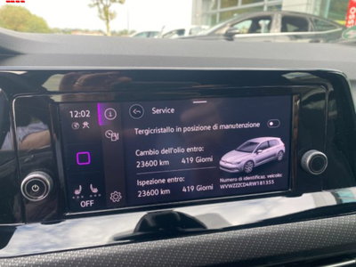 Volkswagen Golf Variant 1.5 eTSI 150 CV EVO ACT DSG R-Line (12)