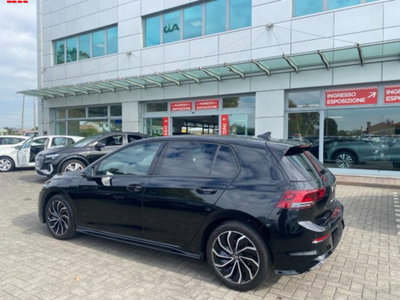 Volkswagen Golf Variant 1.5 eTSI 150 CV EVO ACT DSG R-Line (3)