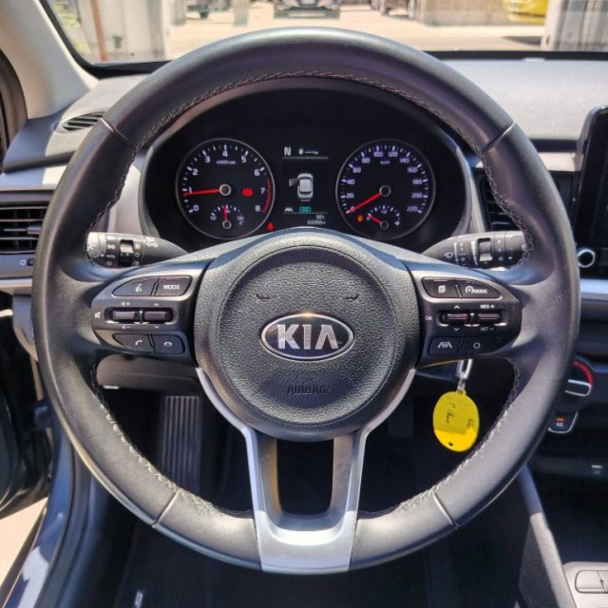 Kia Stonic 1.0 T-GDi 100 CV MHEV iMT Style (10)