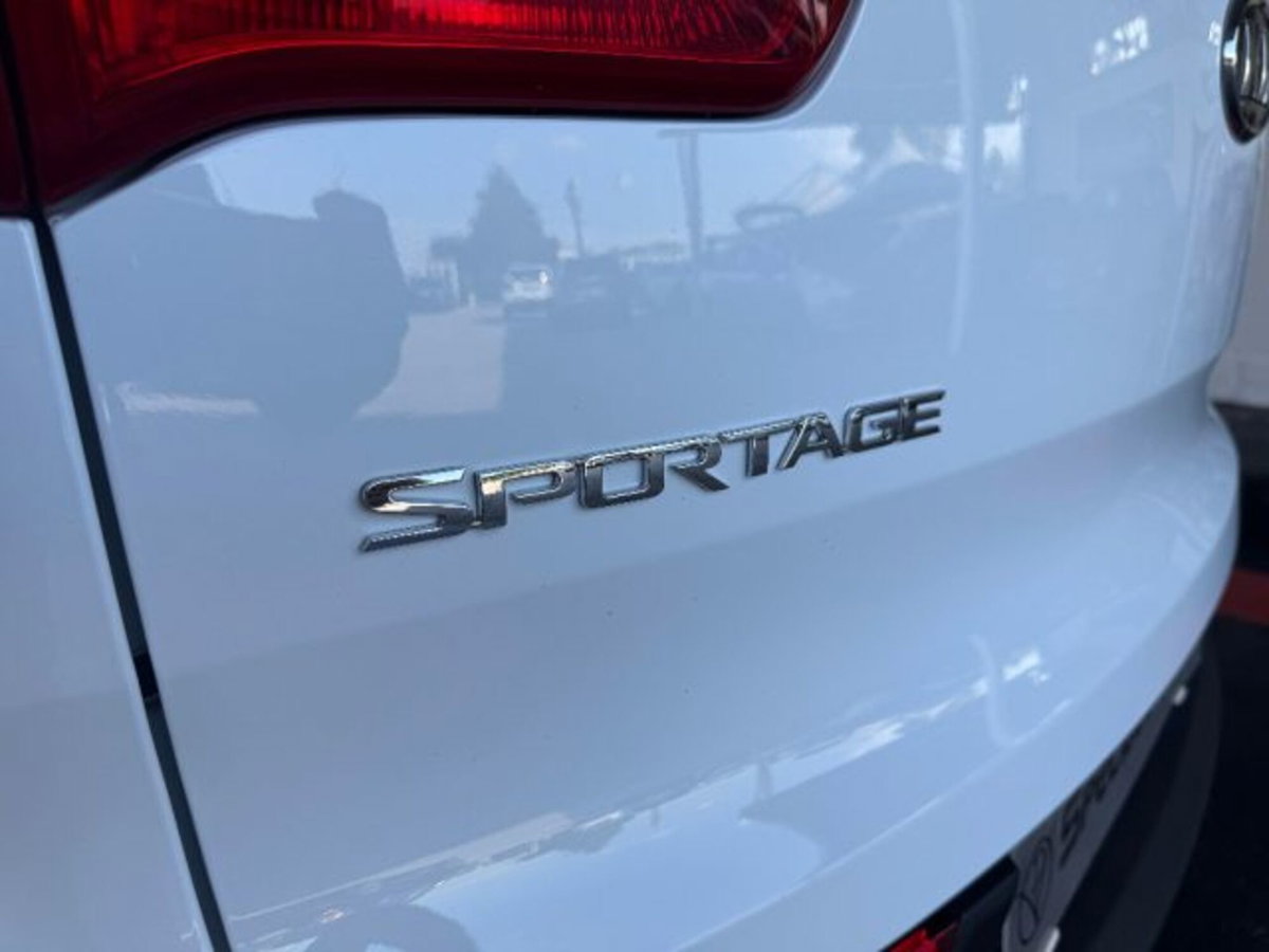 Kia Sportage 1.7 CRDI VGT 2WD Class (15)