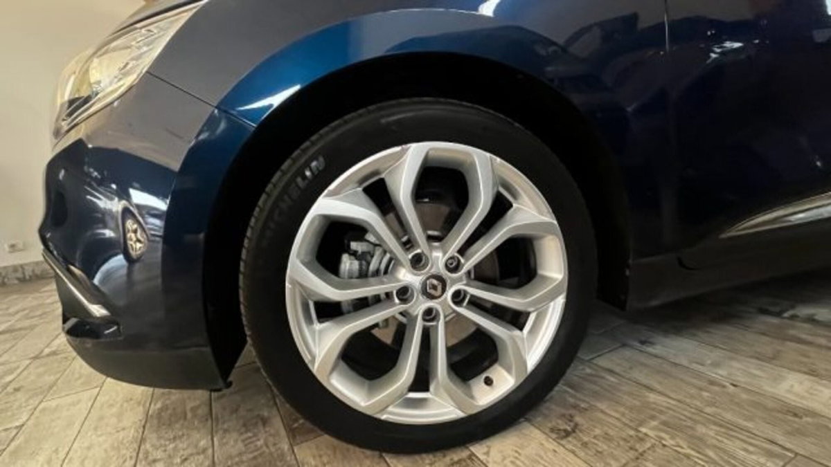 Renault Grand Scénic 1.7 blue dci Sport Edition2 120cv edc (4)
