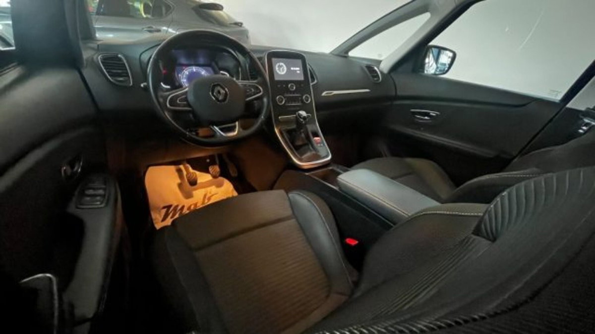 Renault Grand Scénic 1.7 blue dci Sport Edition2 120cv edc (8)
