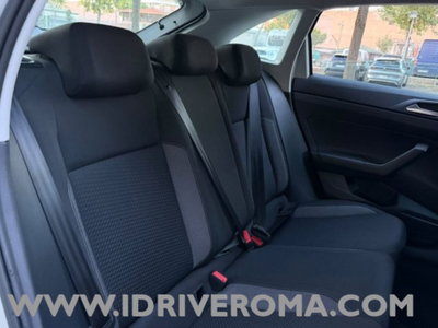 Volkswagen Taigo 1.0 tsi Life 95cv (12)