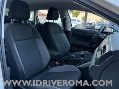 Volkswagen Taigo 1.0 tsi Life 95cv (9)