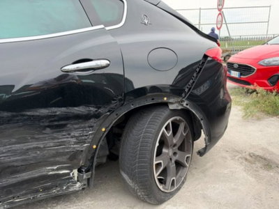 Maserati Levante Levante V6 Diesel 275 CV AWD (10)