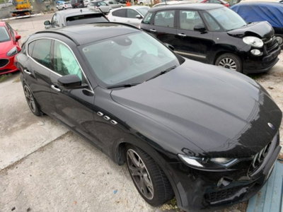 Maserati Levante Levante V6 Diesel 275 CV AWD (2)