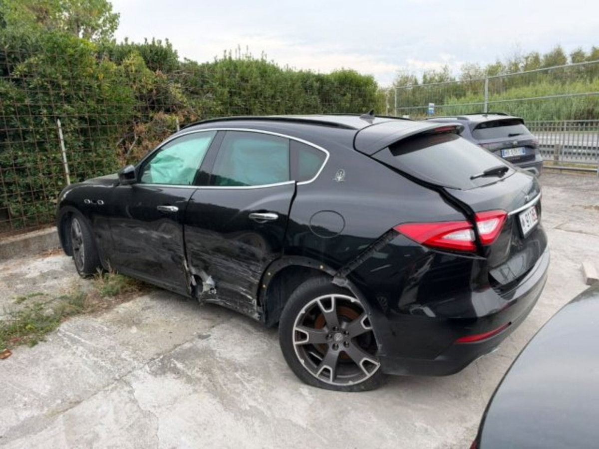 Maserati Levante Levante V6 Diesel 275 CV AWD (4)