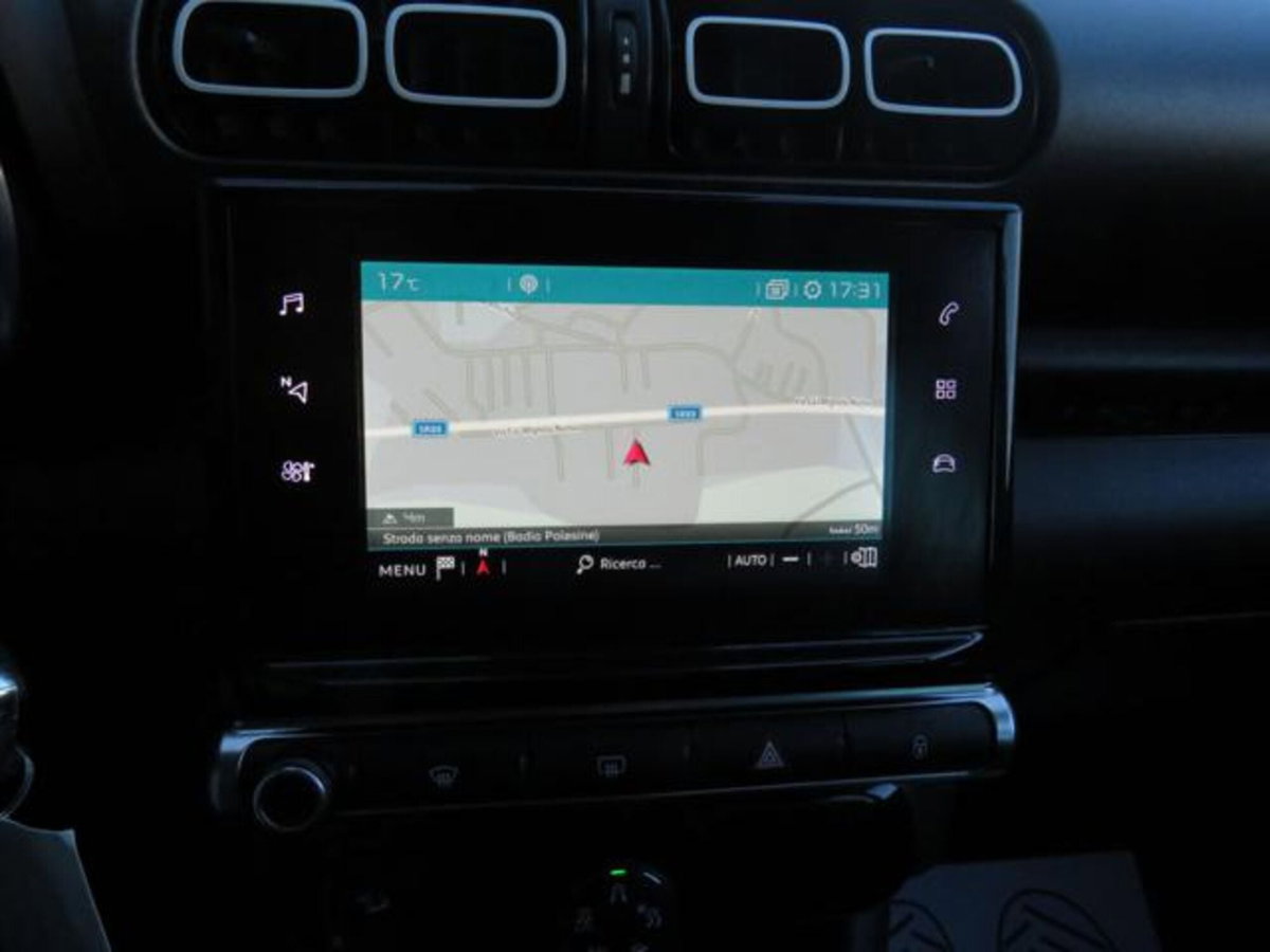 Citroen C3 Aircross BlueHDi 100 S&S Shine (17)