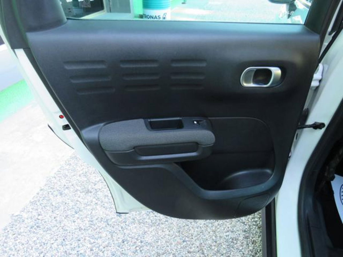 Citroen C3 Aircross BlueHDi 100 S&S Shine (20)
