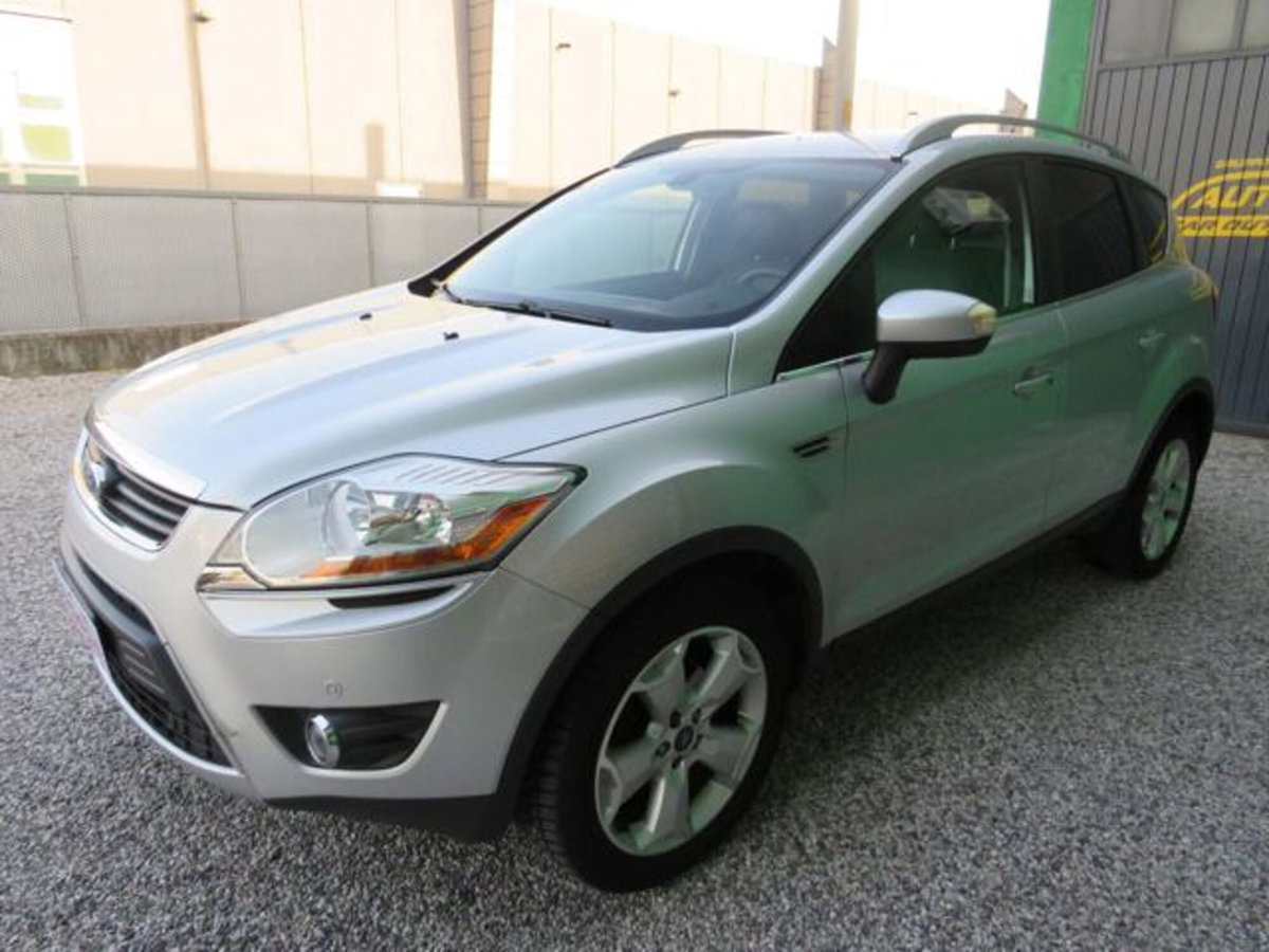 Ford Kuga 2.0 TDCi 163 CV 4WD Titanium DPF