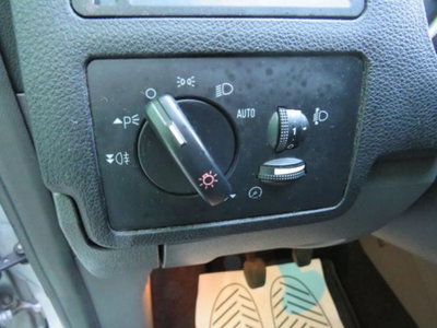 Ford Kuga 2.0 TDCi 163 CV 4WD Titanium DPF (11)
