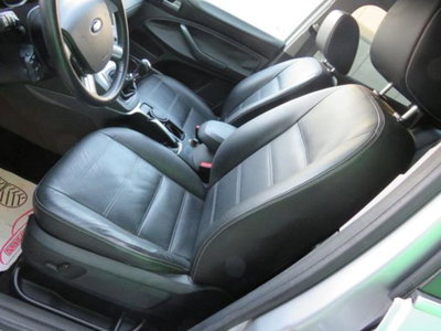 Ford Kuga 2.0 TDCi 163 CV 4WD Titanium DPF (9)