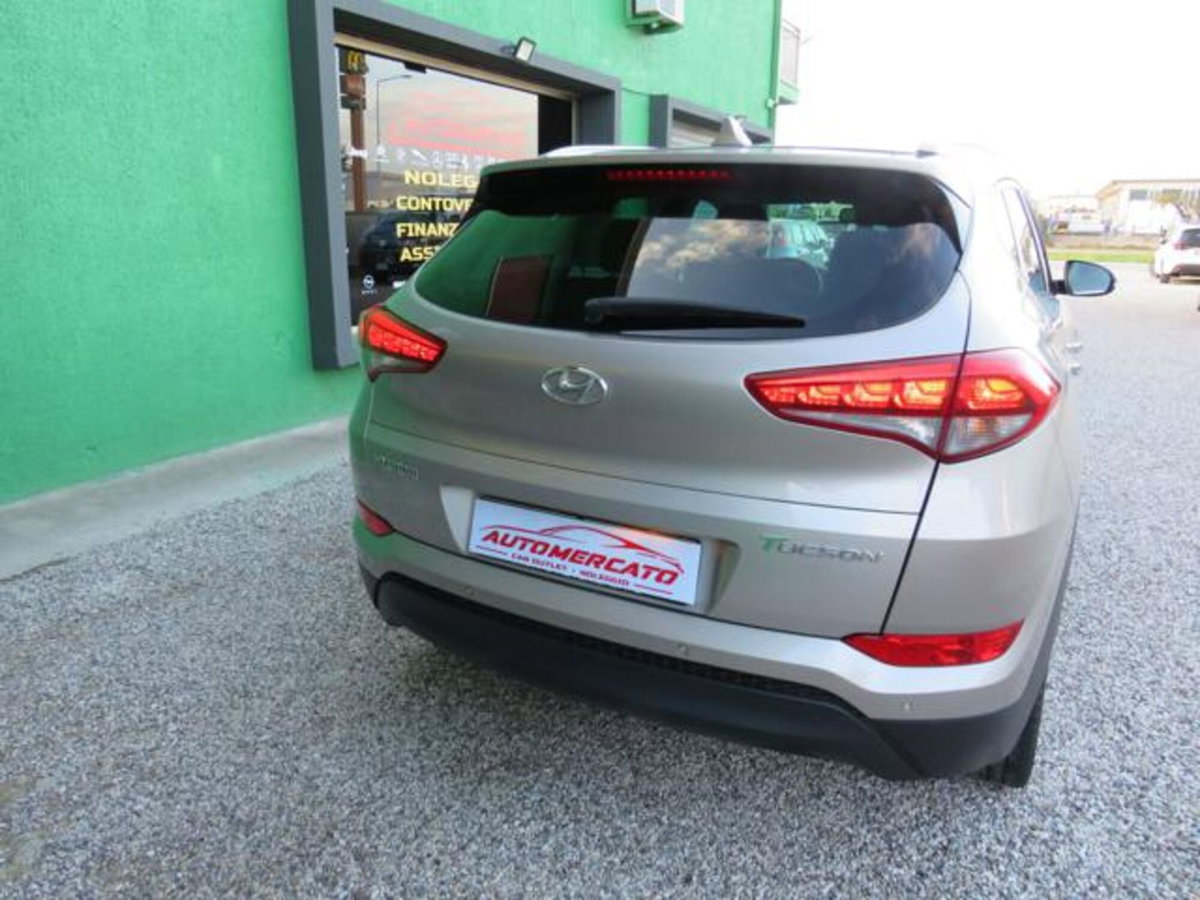 Hyundai Tucson 1.7 CRDi DCT XPossible (7)