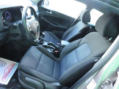 Hyundai Tucson 1.7 CRDi DCT XPossible (9)