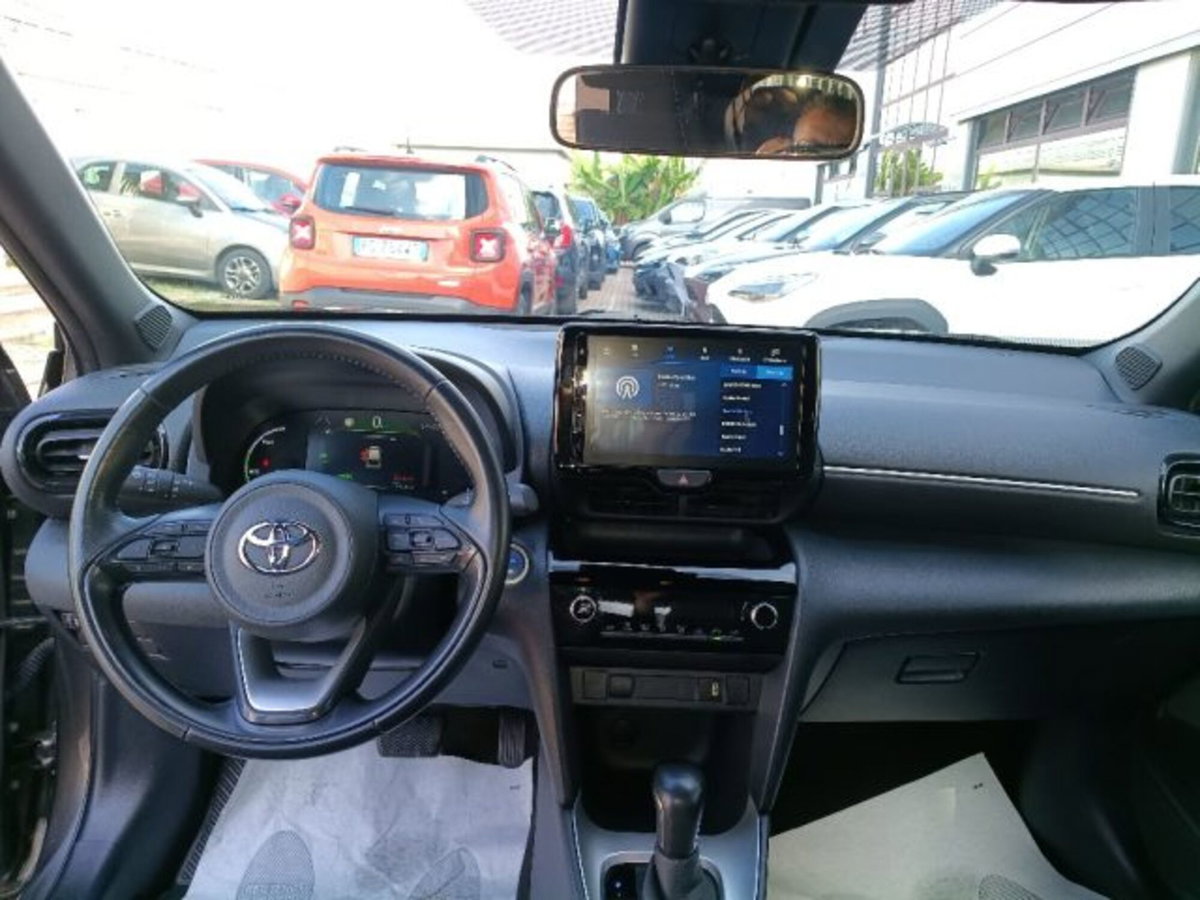 Toyota Yaris Cross 1.5 Hybrid 5p. E-CVT Trend (11)