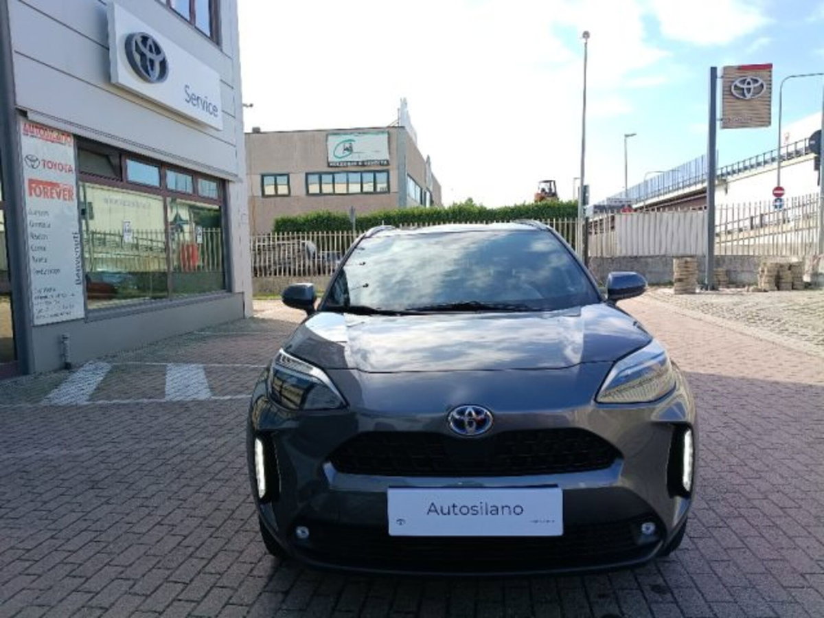 Toyota Yaris Cross 1.5 Hybrid 5p. E-CVT Trend (2)