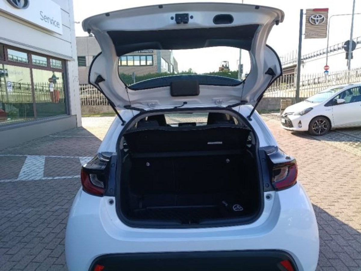 Toyota Yaris Cross 1.5 Hybrid 5p. E-CVT Active (10)