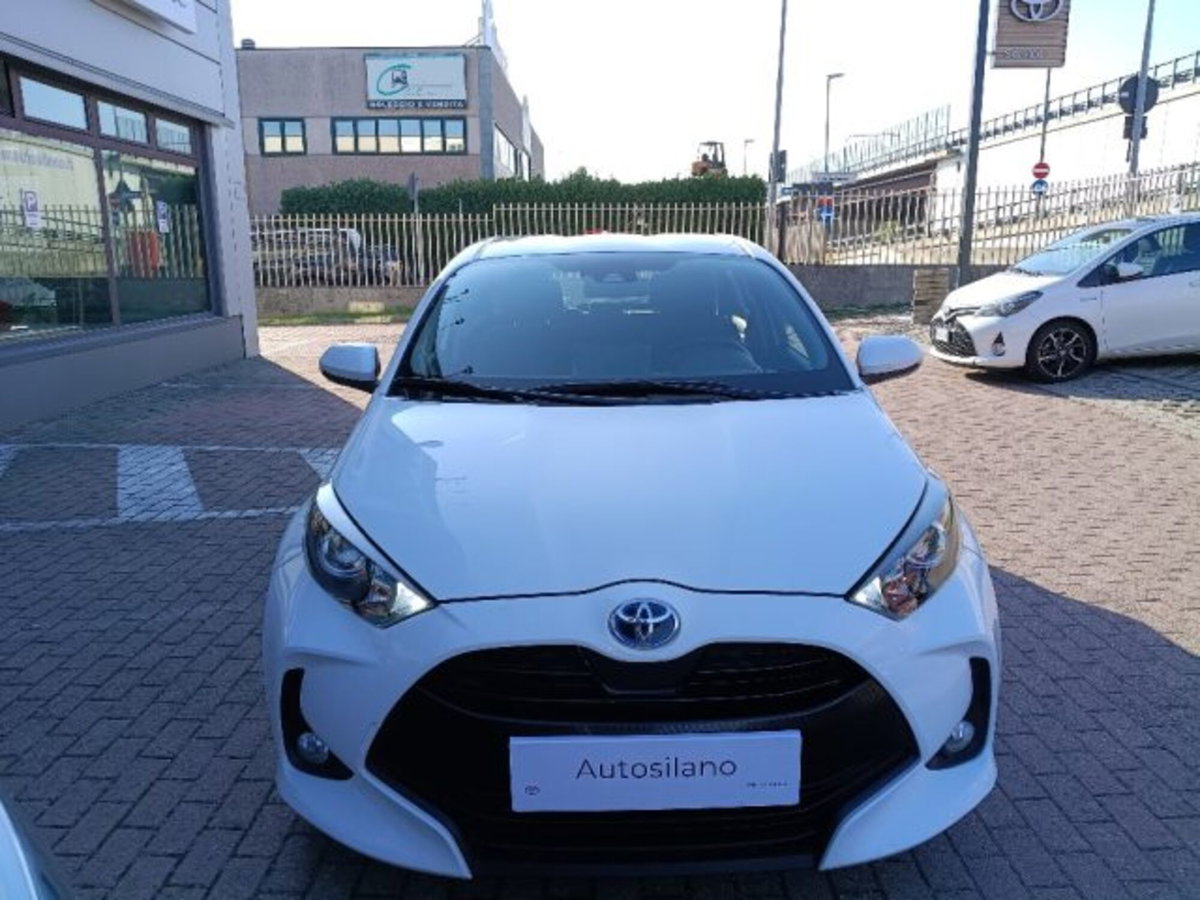 Toyota Yaris Cross 1.5 Hybrid 5p. E-CVT Active (2)