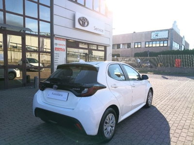 Toyota Yaris Cross 1.5 Hybrid 5p. E-CVT Active (5)