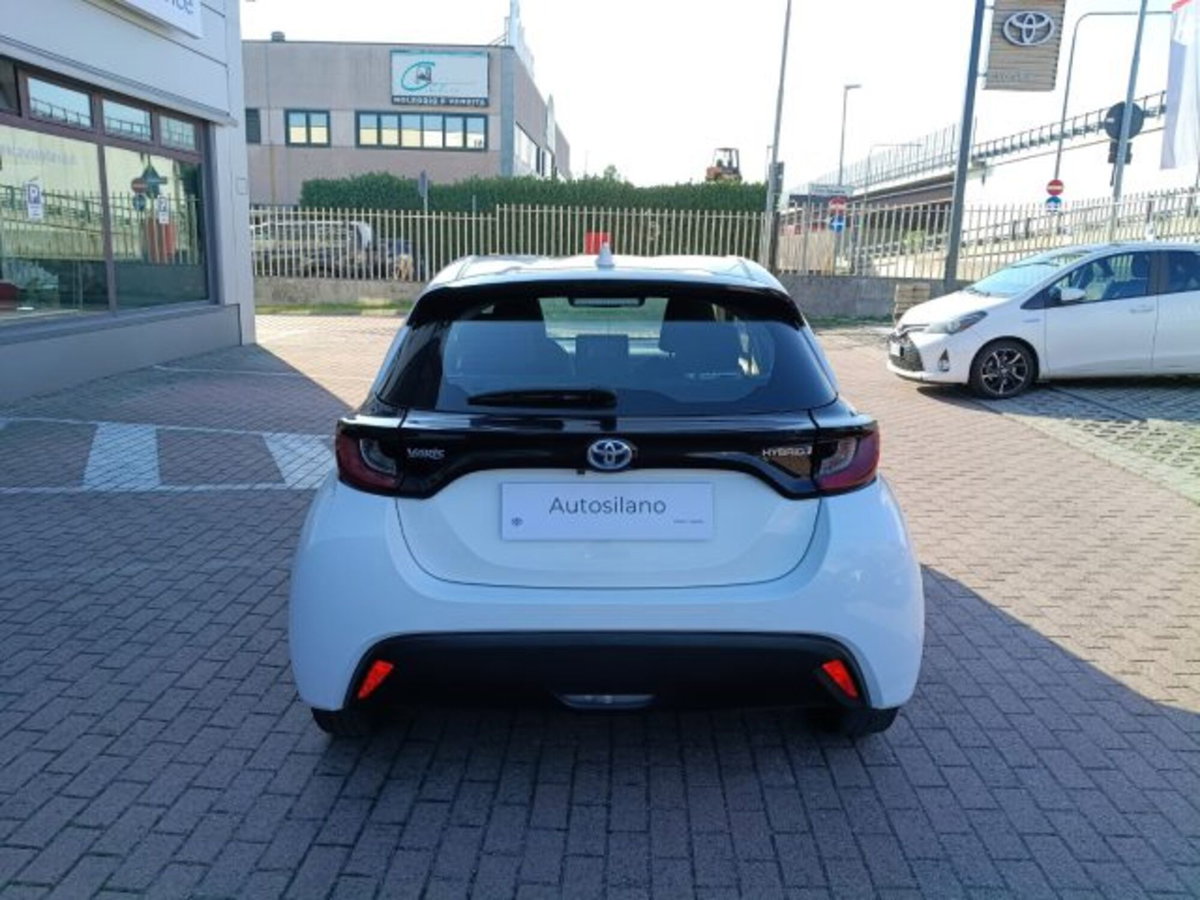 Toyota Yaris Cross 1.5 Hybrid 5p. E-CVT Active (6)