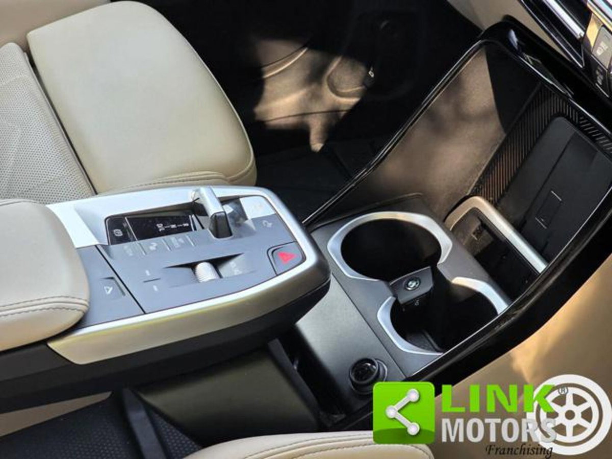 BMW X1 sDrive 18d xLine (12)