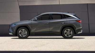 Hyundai Tucson 1.6 hev Xtech 2wd 239cv auto (2)