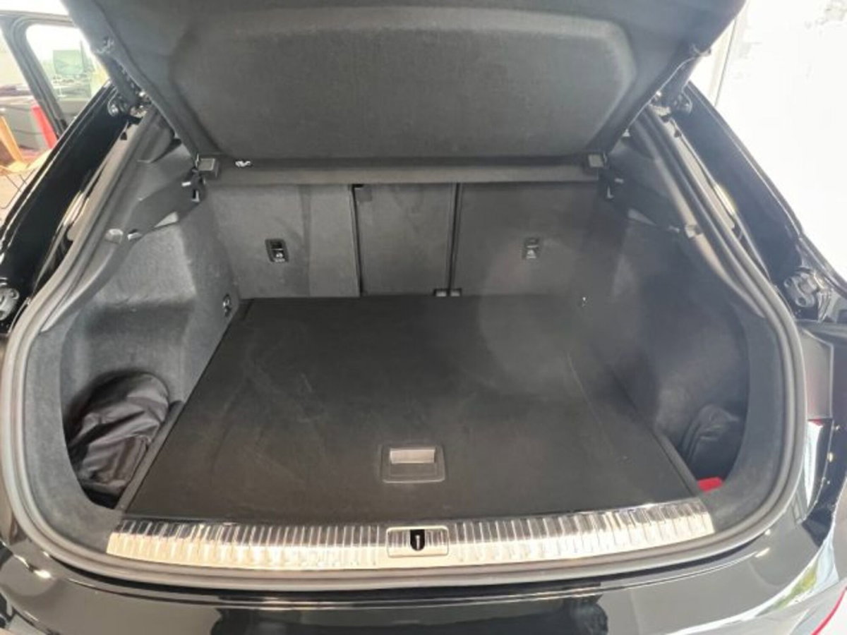 Audi Q3 Sportback 35 TFSI S line edition (10)