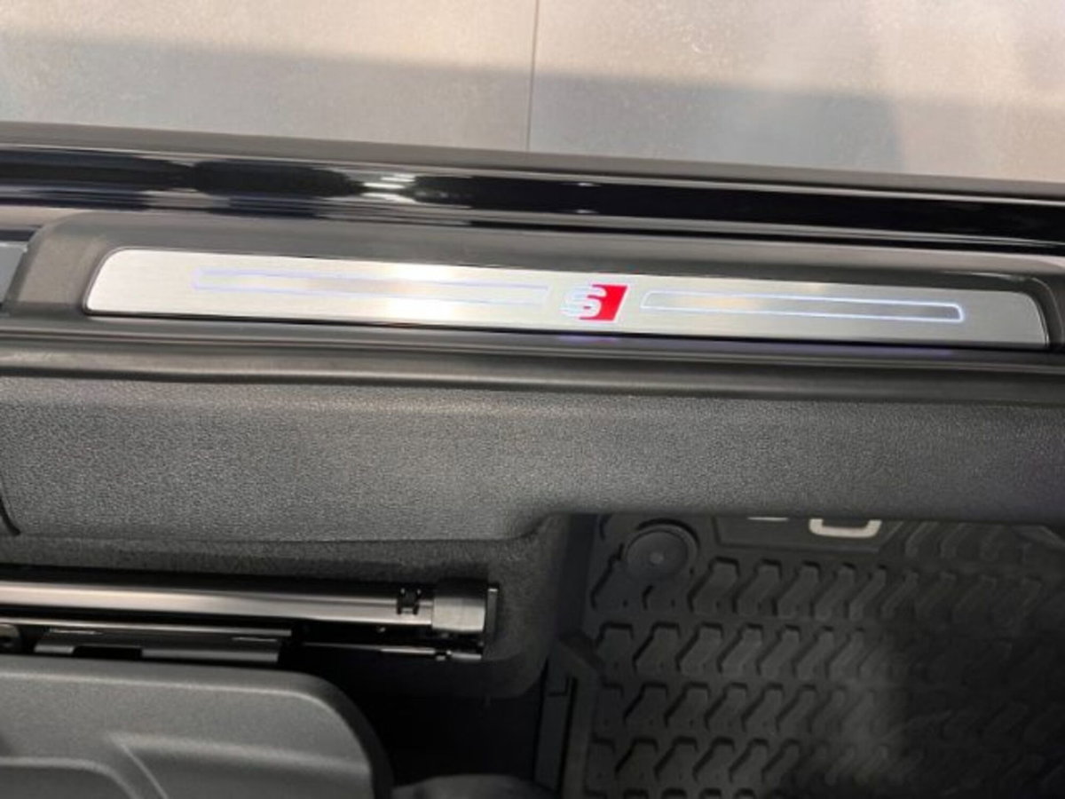 Audi Q3 Sportback 35 TFSI S line edition (15)