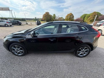 Volvo V40 Cross Country D2 Volvo Ocean Race (6)