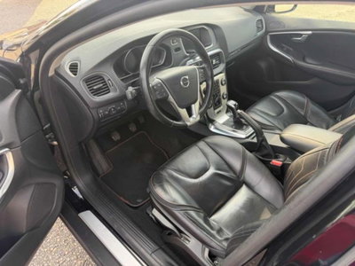 Volvo V40 Cross Country D2 Volvo Ocean Race (7)