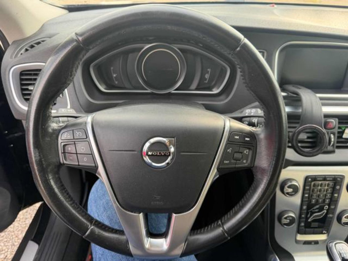 Volvo V40 Cross Country D2 Volvo Ocean Race (8)