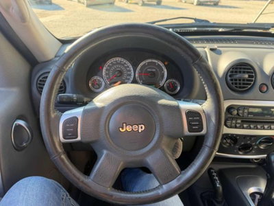 Jeep Cherokee 2.8 CRD Sport (8)