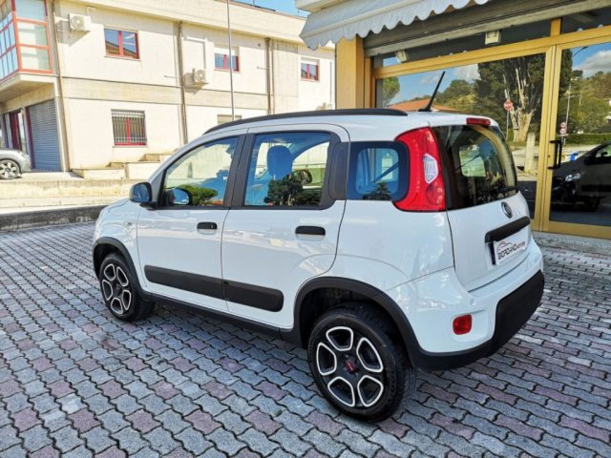 Fiat Panda 0.9 TwinAir Turbo Natural Power City Cross (4)