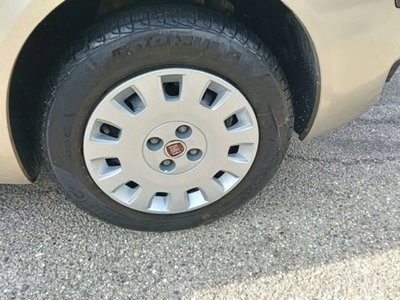Fiat Punto Classic 1.2 5 porte Natural Power (16)
