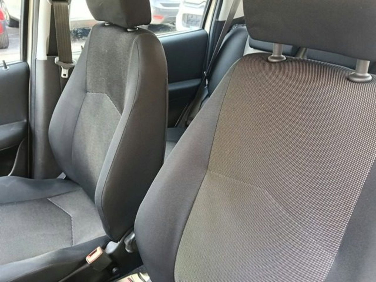 Fiat Punto Classic 1.2 5 porte Natural Power (9)
