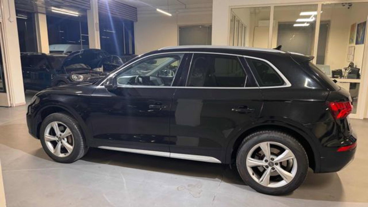 Audi Q5 2.0 TDI 190 CV quattro S tronic Sport (6)