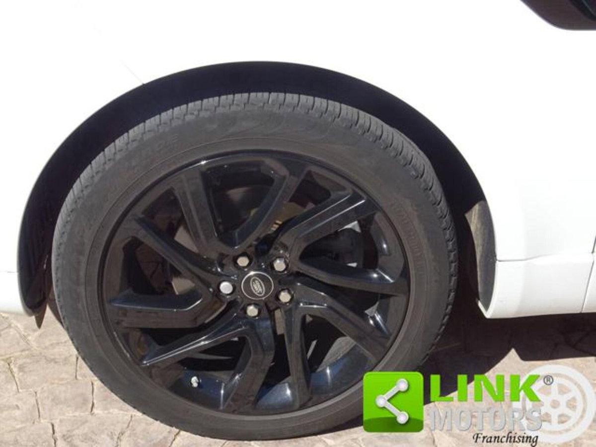 Land Rover Range Rover Sport 3.0 TDV6 HSE (13)