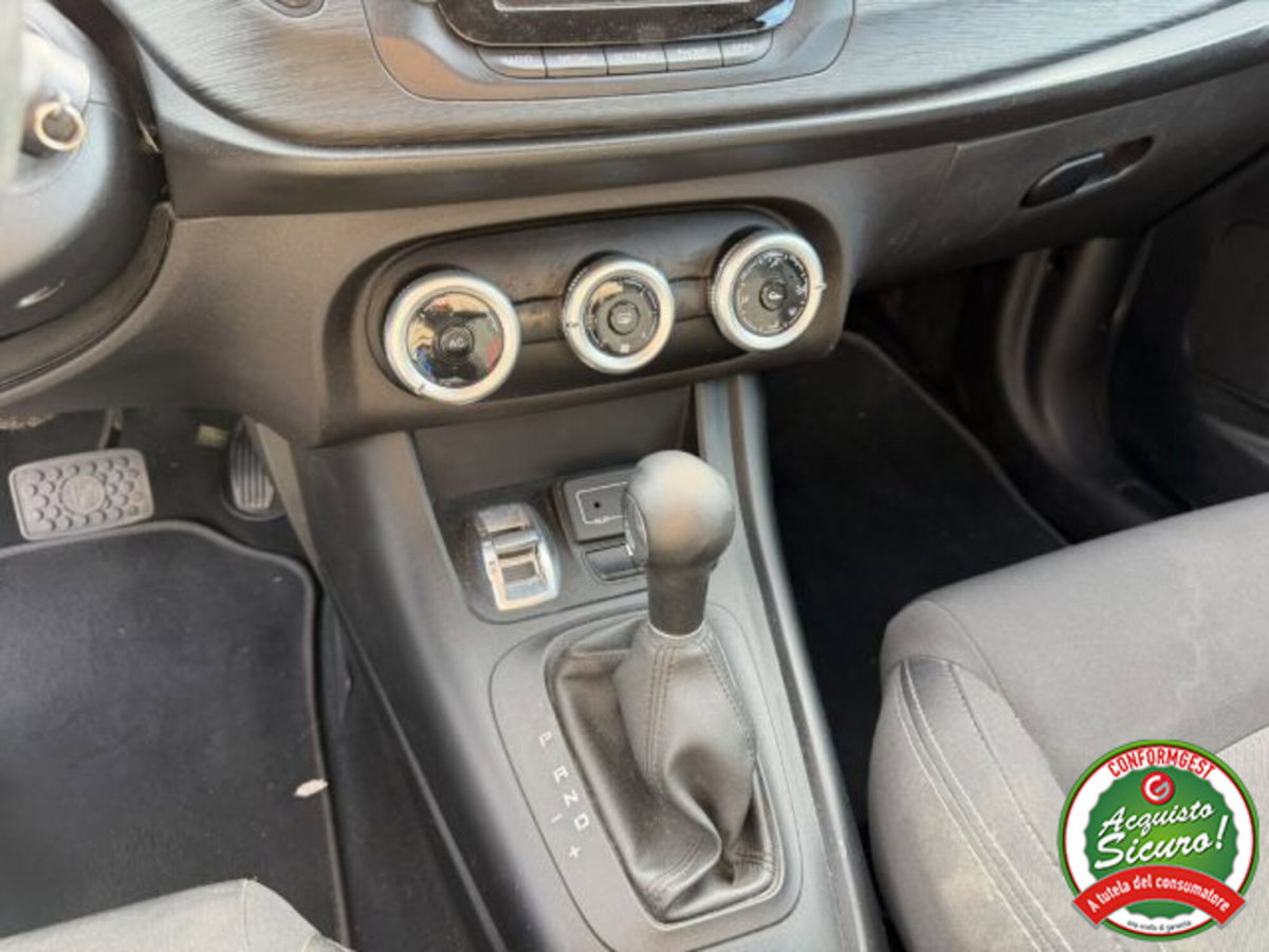 Alfa Romeo Giulietta 1.6 JTDm Business 120cv tct (12)
