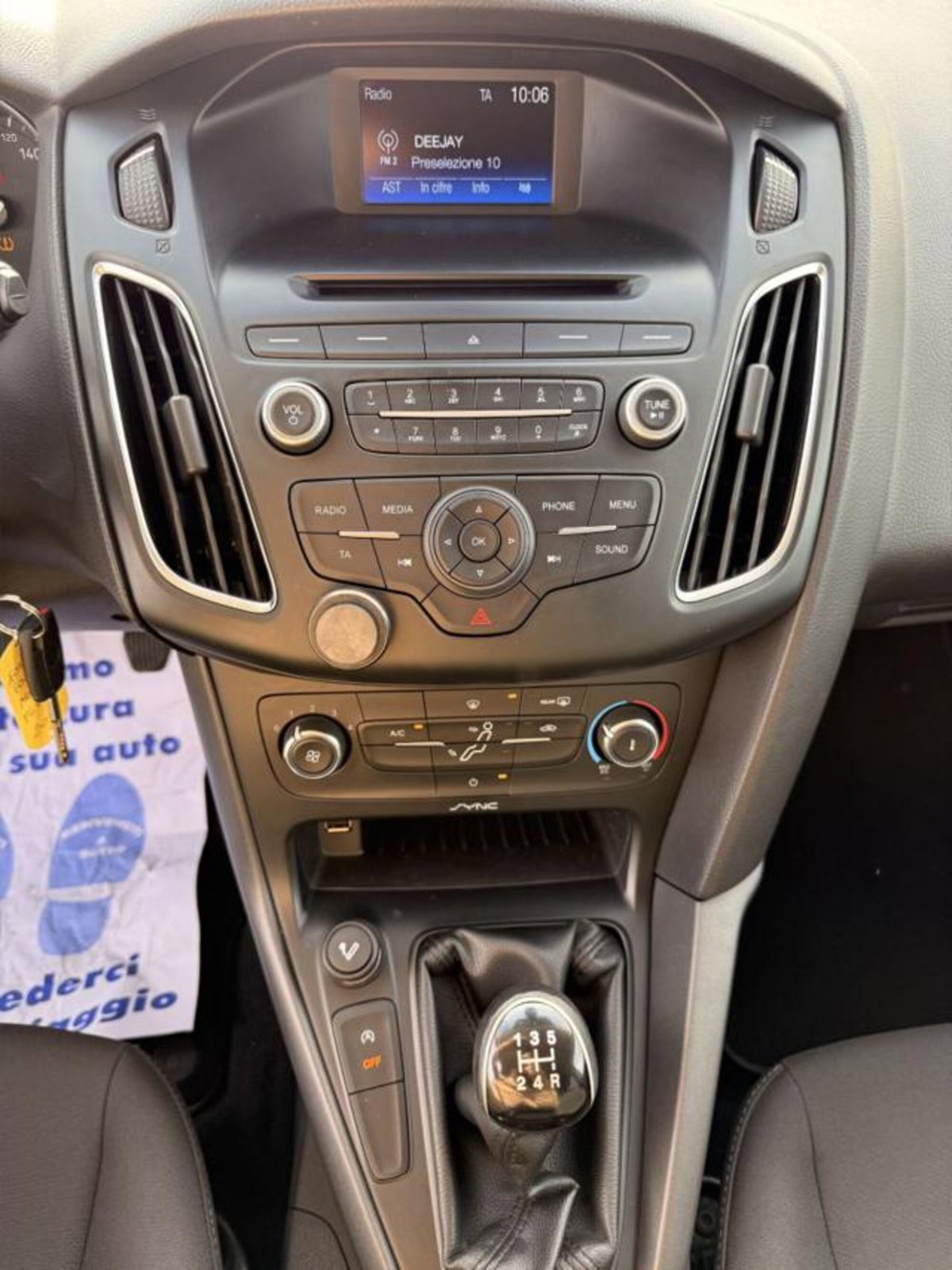 Ford Focus 1.0 EcoBoost 100 CV 5p. Business (10)