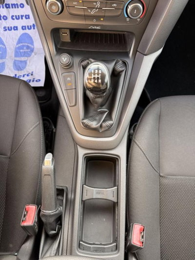 Ford Focus 1.0 EcoBoost 100 CV 5p. Business (11)