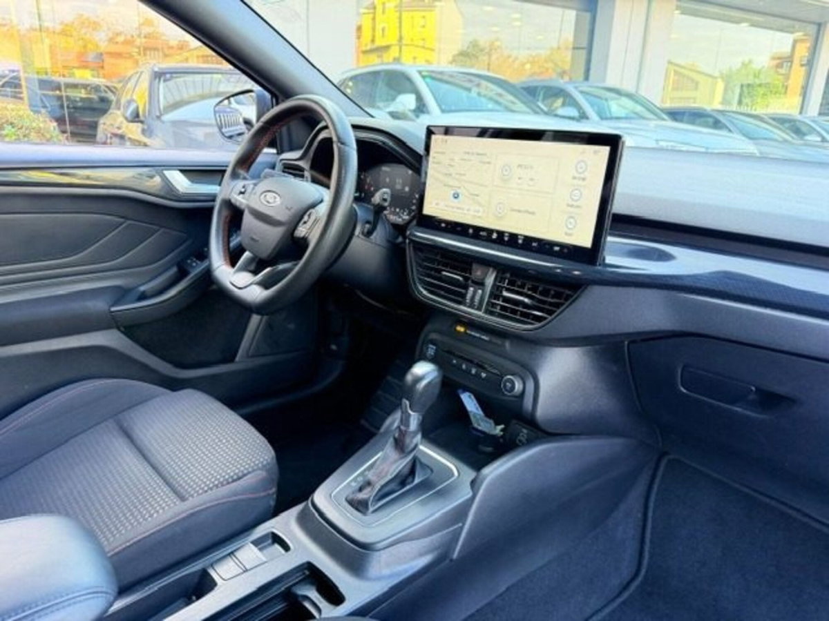 Ford Focus Station Wagon 1.0 EcoBoost Hybrid 125 CV Powershift SW ST-Line X (11)