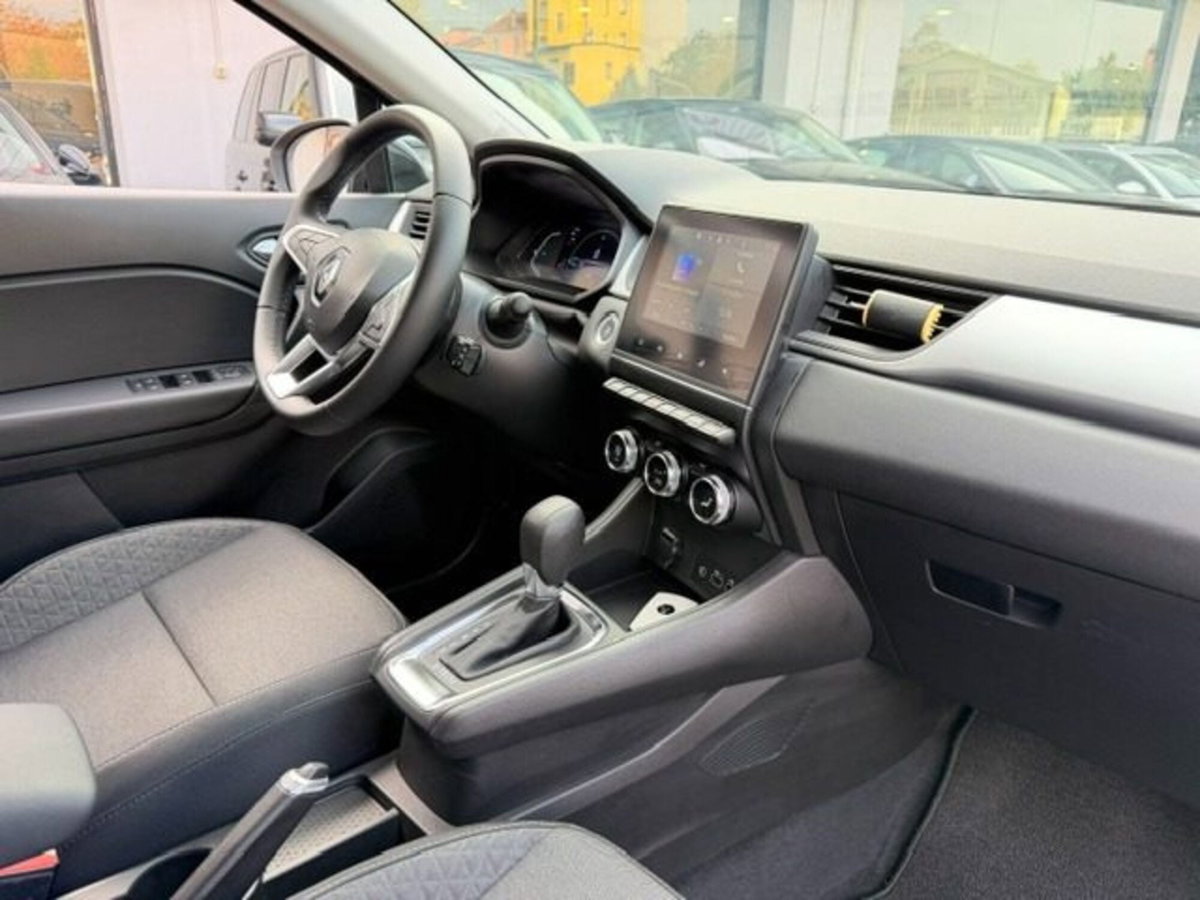 Renault Captur Full Hybrid E-Tech 145 CV Equilibre (13)