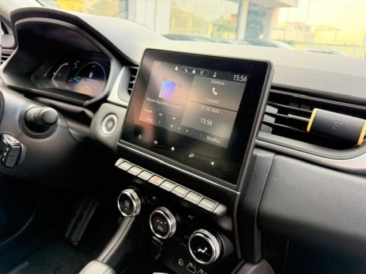 Renault Captur Full Hybrid E-Tech 145 CV Equilibre (14)